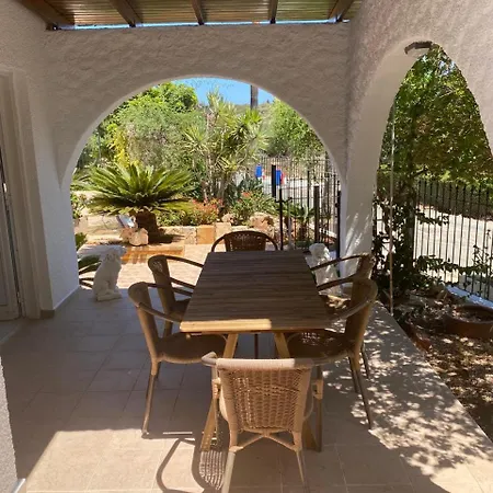 Emilia * Αγία Νάπα